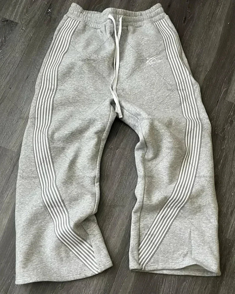 Pantalon Jogging Y2K Homme & Femme – Pantalon Cargo Tactique Camouflage avec Broderie, Cordon de Serrage en gris